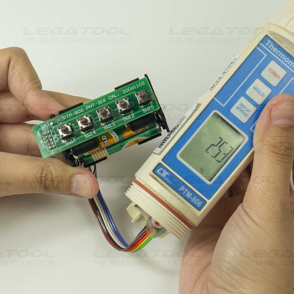 ให้วัดอุณหภูมิห้องทิ้งไว้ประมาณ 30 นาที และทำตามขั้นตอนที่ 5-8