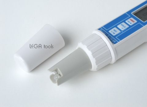 ง่ายต่อการดูแลรักษา ฝาครอบแข็งแรงทำจากพลาสติกอย่างดี